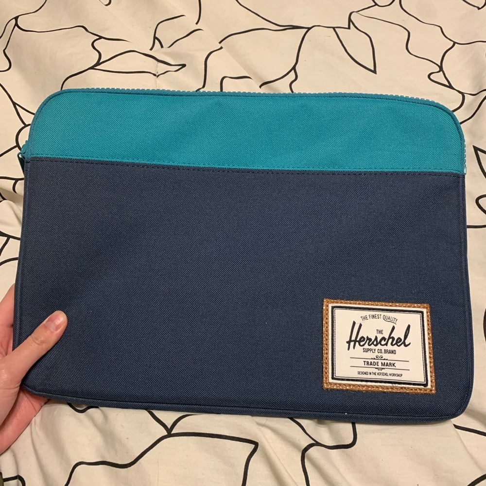 Herschel 13” Laptop Protection Sleeve